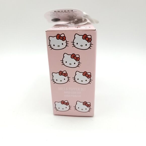Blue Sky Clayworks X Sanrio HELLO KITTY Love Hearts Salt & Pepper Shakers NIB - Picture 4 of 5